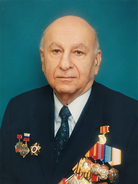 Айзбеков Лукьян Акимович