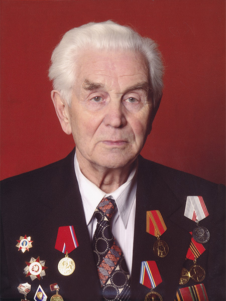 Комаров Дмитрий Тихонович